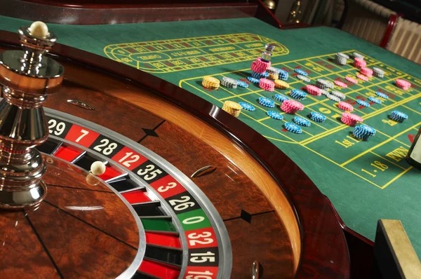 kramat77 app interface showing Liga 1 football markets and live-dealer casino games